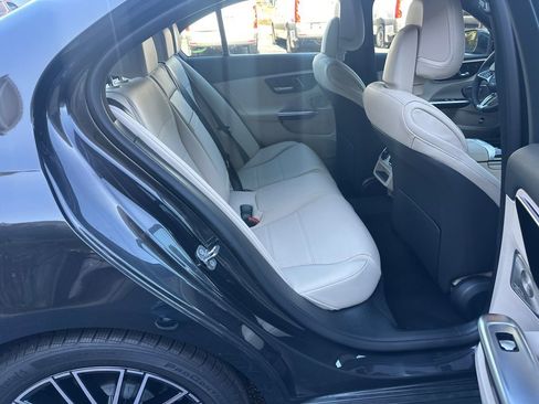 New 2026 Mercedes-Benz C 300 4MATIC Sedan image 18