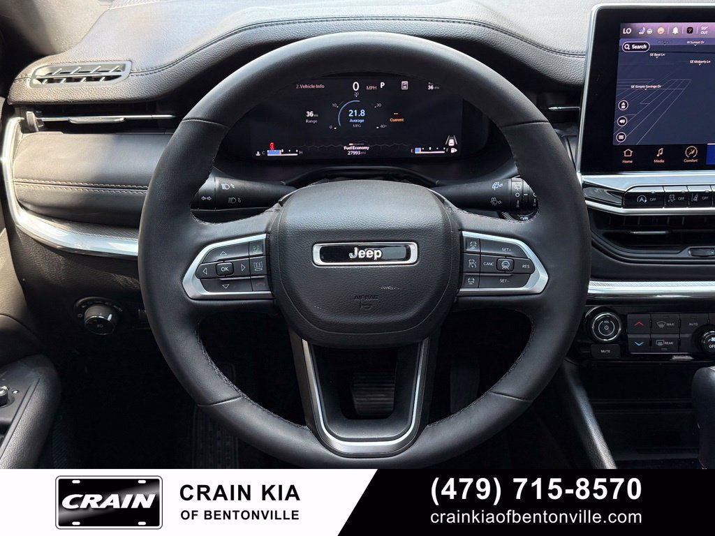 Used 2024 Jeep Compass Limited AWD/4WD image 13