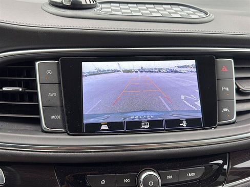 Used 2023 Buick Enclave Essence w/ Trailering Package, 5000 lbs. AWD/4WD image 10