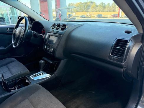 Used 2012 Nissan Altima 2.5 S w/ Convenience Pkg image 19