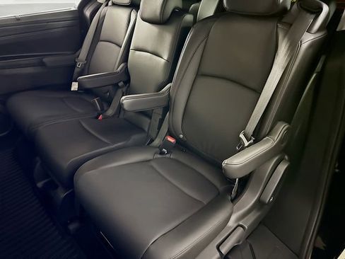 New 2026 Honda Odyssey EX-L image 43