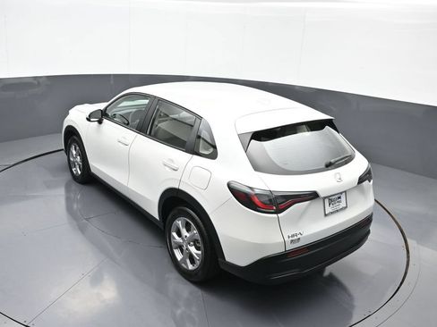 Certified 2025 Honda HR-V LX image 38