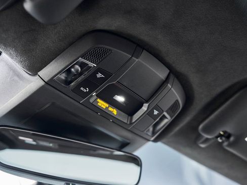 Used 2024 Porsche 911 Turbo image 83