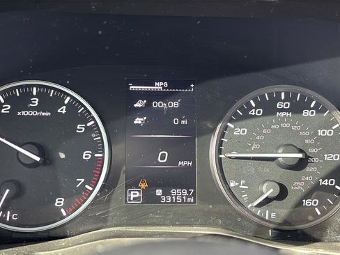 Used 2023 Subaru Ascent Premium w/ Convenience Package image 16