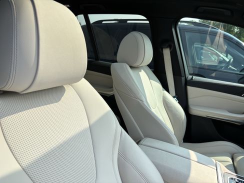 Used 2020 BMW X5 sDrive40i w/ Premium Package RWD image 35
