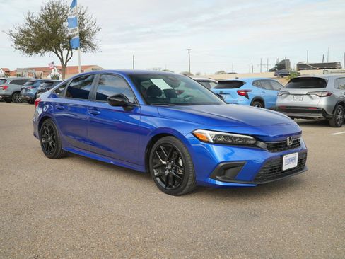 Used 2024 Honda Civic Sport image 3