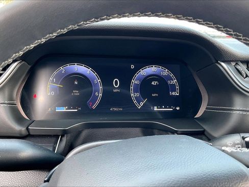 Certified 2023 Jeep Grand Cherokee Altitude image 19