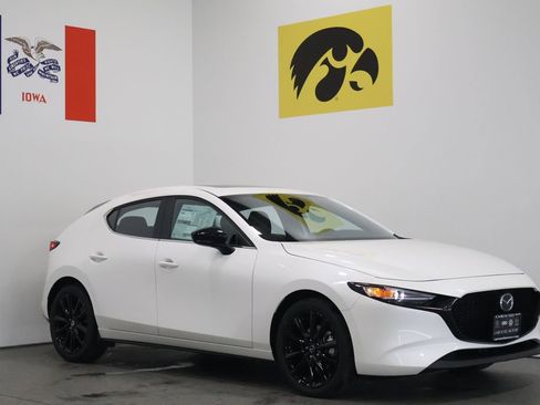 New 2026 MAZDA MAZDA3 Carbon image 1