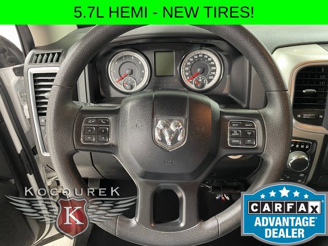Used 2019 RAM 1500 Classic SLT AWD/4WD image 14