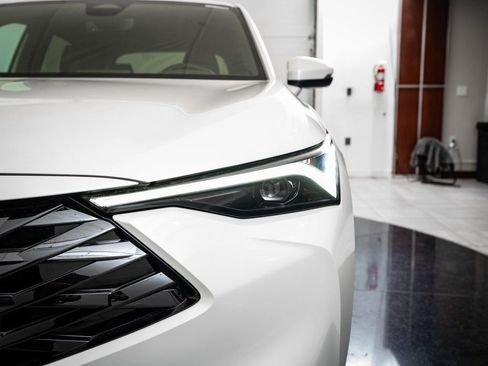 Used 2025 Acura ADX A-Spec AWD/4WD image 15