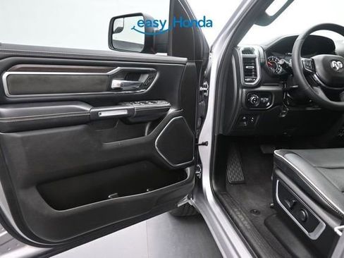 Used 2025 RAM 1500 Laramie AWD/4WD image 17