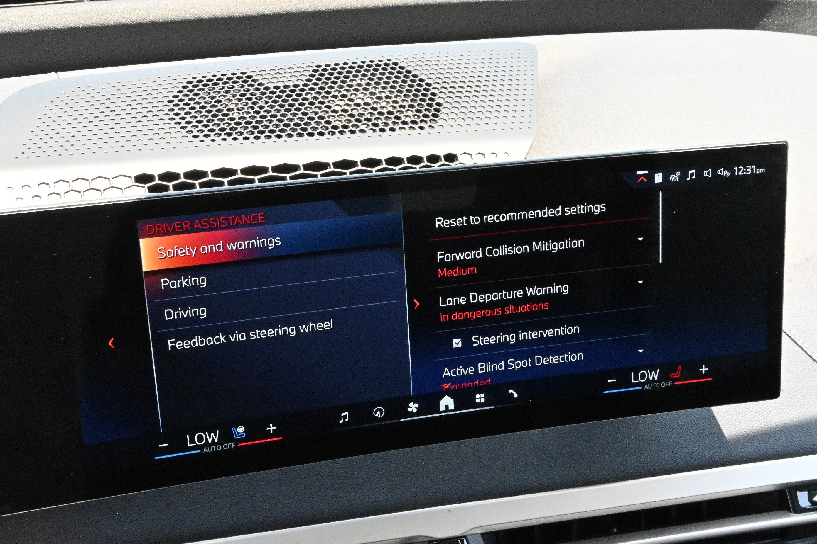 Certified 2024 BMW iX xDrive50 AWD/4WD image 32