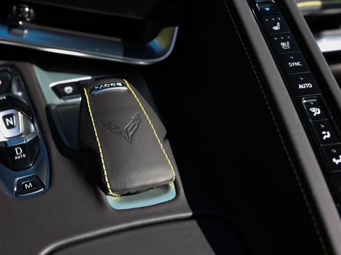 Used 2025 Chevrolet Corvette Z06 w/ Chrome Exterior Badge Package image 47