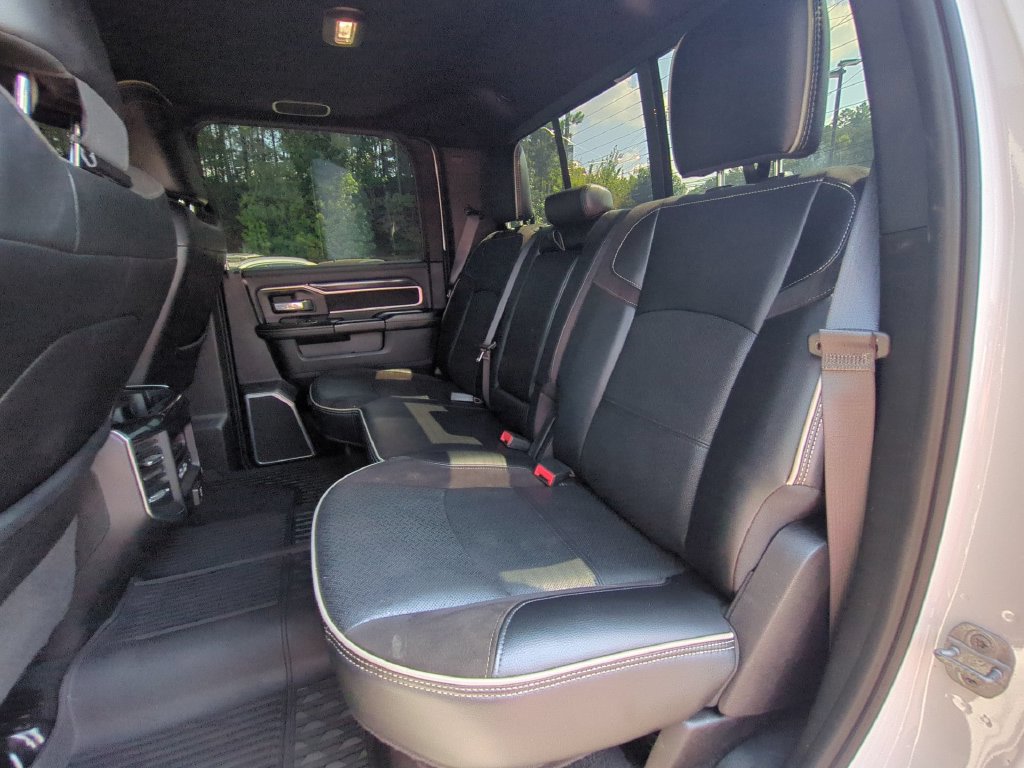 Used 2022 RAM 3500 Laramie AWD/4WD image 17