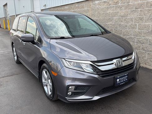 Used 2019 Honda Odyssey EX image 2