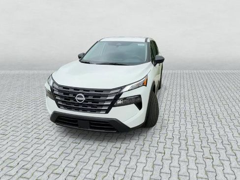 Certified 2026 Nissan Rogue S FWD image 3