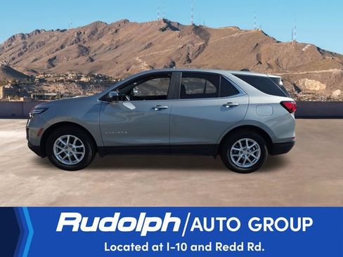 Used 2023 Chevrolet Equinox LT FWD image 2