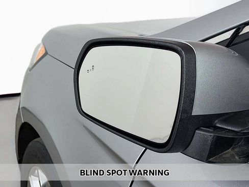 Used 2024 Ford Edge Titanium AWD/4WD image 6