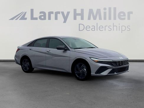 New 2026 Hyundai Elantra Sport image 10