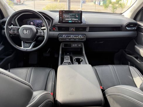 Used 2023 Honda Pilot Elite image 19