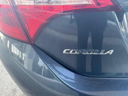 Used 2019 Toyota Corolla LE FWD image 12