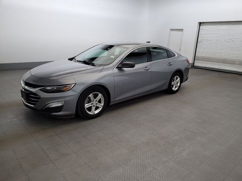 Used 2023 Chevrolet Malibu LS FWD image 2