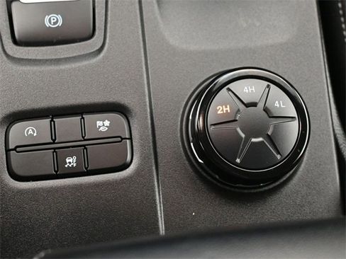 Used 2024 Ford Ranger XLT image 27