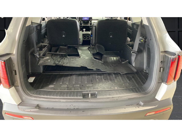 Used 2021 Kia Sorento EX w/ EX AWD X-Line Package image 10