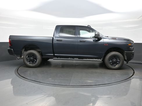 New 2026 RAM 2500 Tradesman AWD/4WD image 10