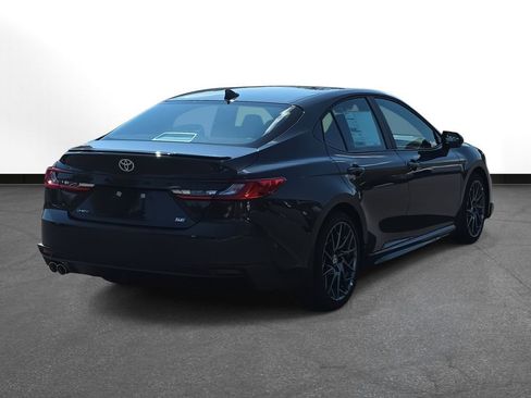 New 2025 Toyota Camry SE image 5