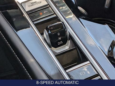 Used 2024 Volkswagen Atlas SEL AWD/4WD image 29