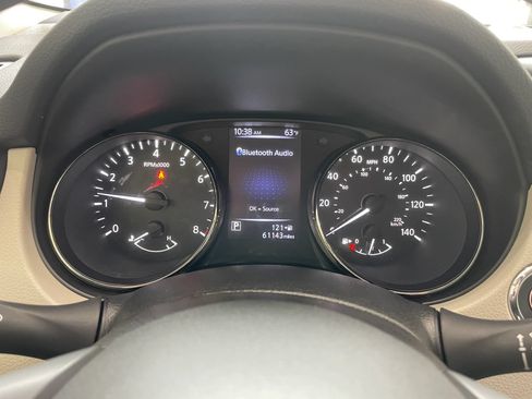 Used 2018 Nissan Rogue Sport SV AWD/4WD image 13
