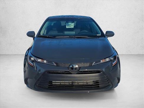 Certified 2024 Toyota Corolla LE FWD image 2