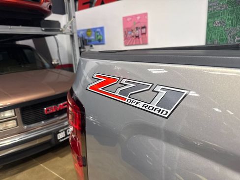 Used 2017 Chevrolet Silverado 1500 LT w/ All Star Edition AWD/4WD image 76