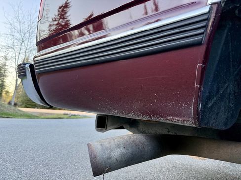 Used 1994 Chevrolet Suburban 4WD image 36