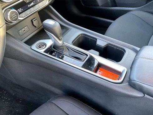 Used 2023 Nissan Sentra SV w/ All-Weather Package image 17