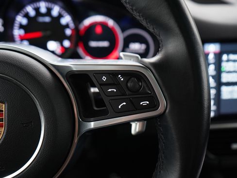 Used 2020 Porsche Cayenne AWD/4WD image 28