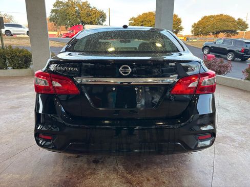 Used 2019 Nissan Sentra SV image 5