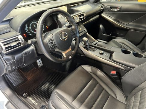 Used 2016 Lexus IS 200t RWD image 12