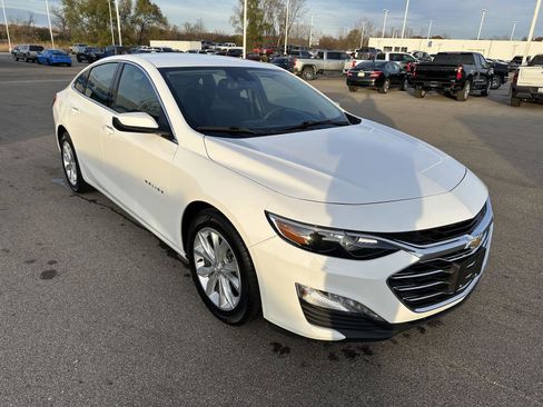 Used 2023 Chevrolet Malibu LT image 11