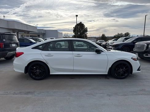 Certified 2022 Honda Civic Sport image 6