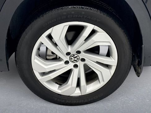 Used 2021 Volkswagen Atlas SE image 23