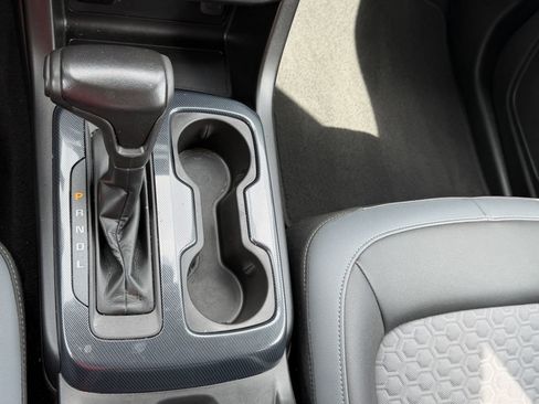 Used 2019 Chevrolet Colorado Z71 RWD image 28