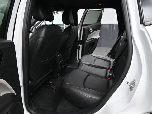 Used 2025 Jeep Compass Limited AWD/4WD image 26
