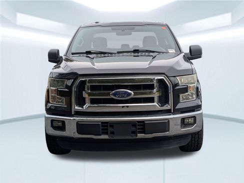 Used 2015 Ford F150 XLT w/ Equipment Group 301A Mid image 10