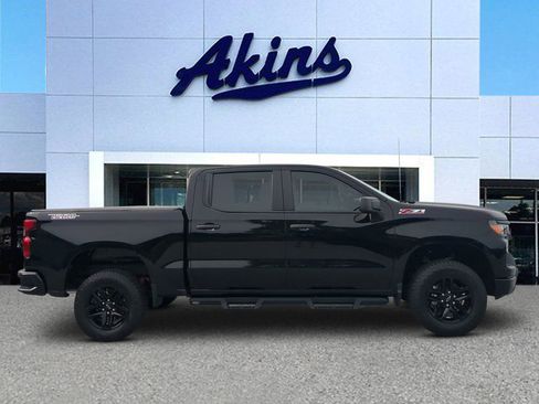 Used 2024 Chevrolet Silverado 1500 Custom Trail Boss image 1