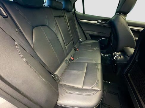 Used 2019 Alfa Romeo Stelvio Sport w/ Quick Order Package 22K Sport image 15