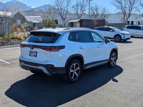 New 2026 Volkswagen Tiguan SE image 3