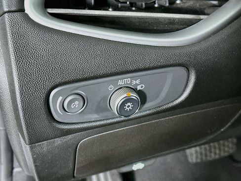 Used 2022 Chevrolet Malibu RS FWD image 17