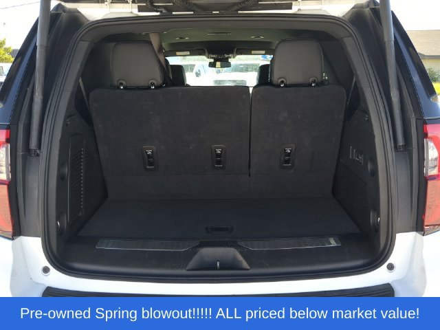 Used 2025 GMC Yukon Denali AWD/4WD image 41